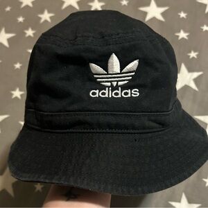 Adidas Bucket Hat